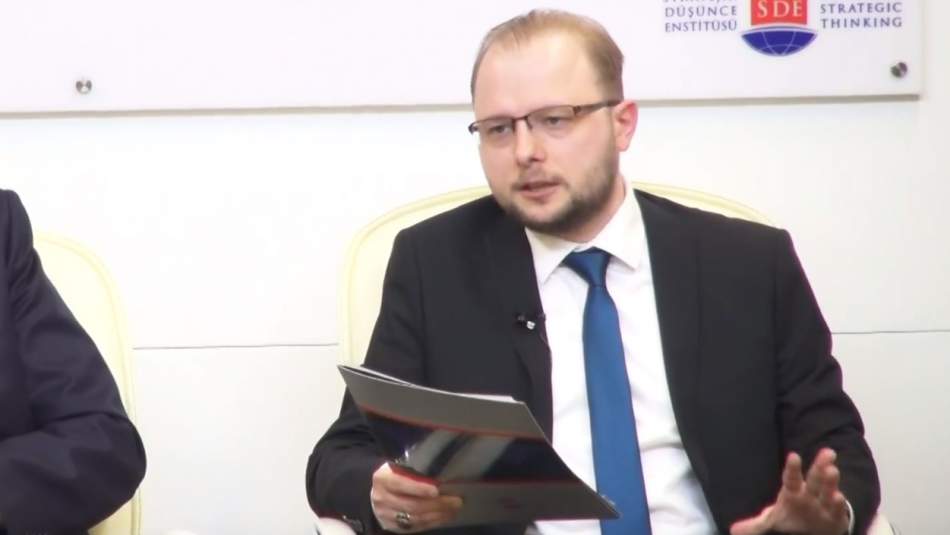 Yüksel Serdar Oğuz - Anadolu Ajansı - “Dezenformasyon, Manipülasyon ve Katliamın Dijital Kodları”